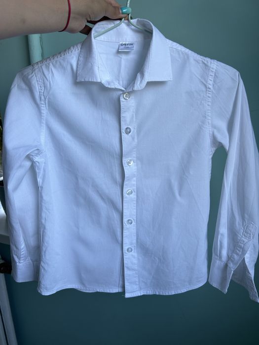 Школьные рубашки OSTIN  4 штуки