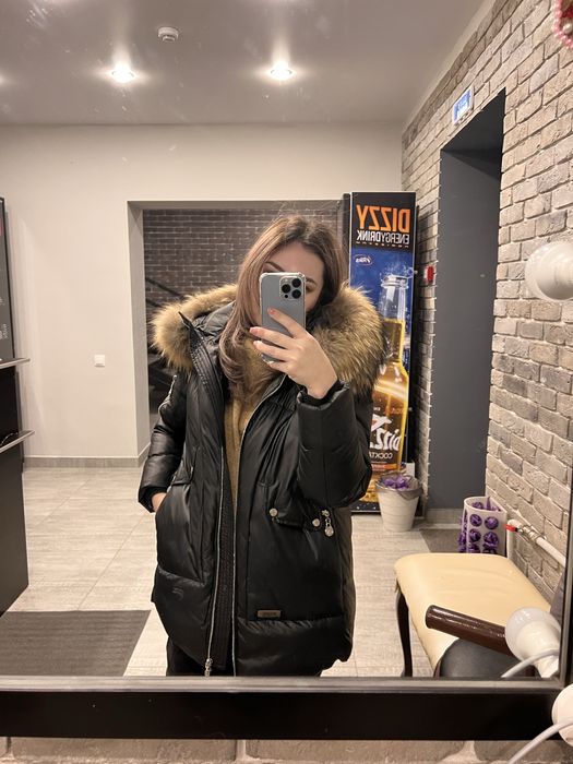 Продам куртку зимнию