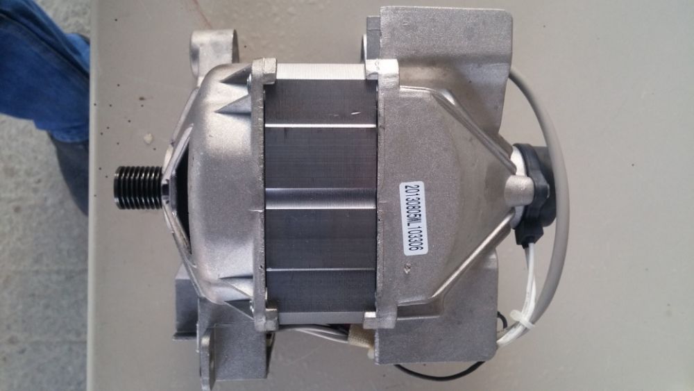 Motor masina de spalat Whirlpool AWOC62012 6th Sence, 1200 RPM