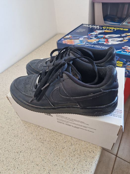 Adidas piele băieți mas 39