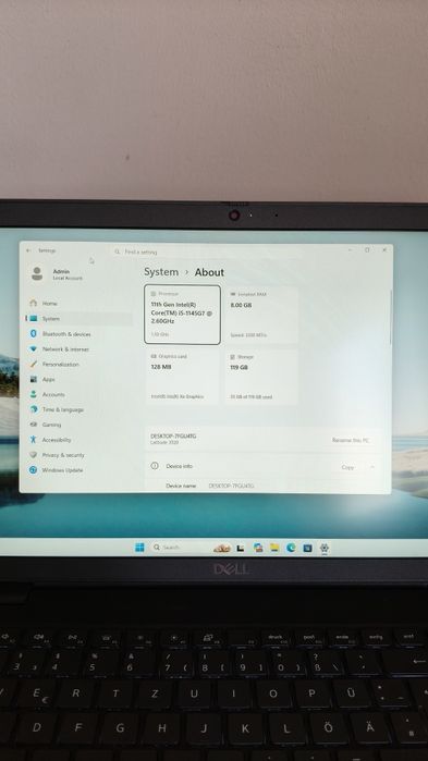 Dell Latitude 3520