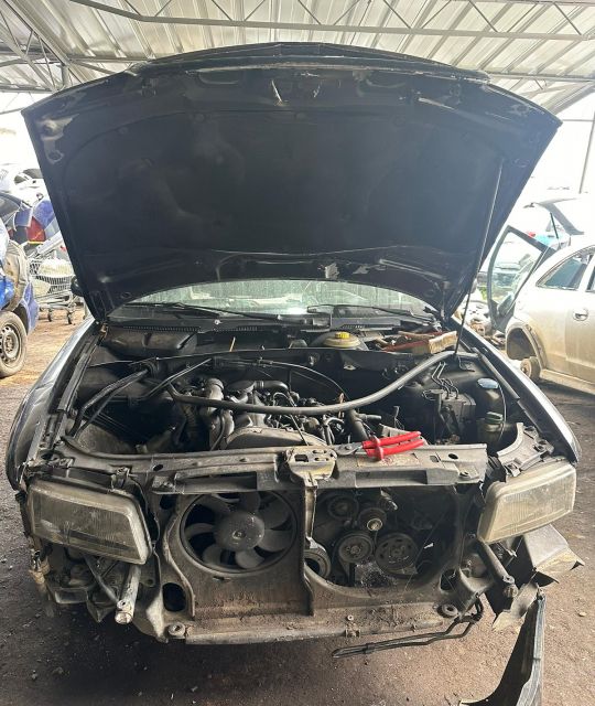 Fuzeta fata dreapta Audi A4 B5