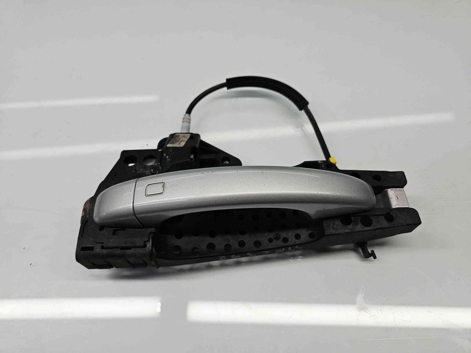 Maner usa stanga fata Audi A4 (8K5, B8) Avant [Fabr 2008-2015]