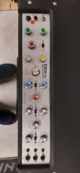 Vând amplificator hibrid Shaleer .