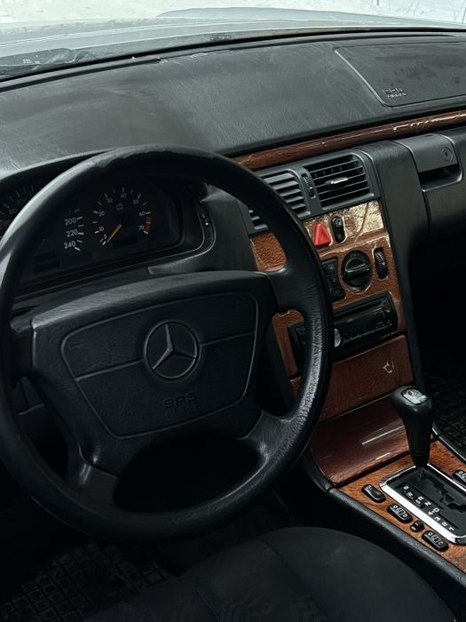 Мерседес w210 лупарик