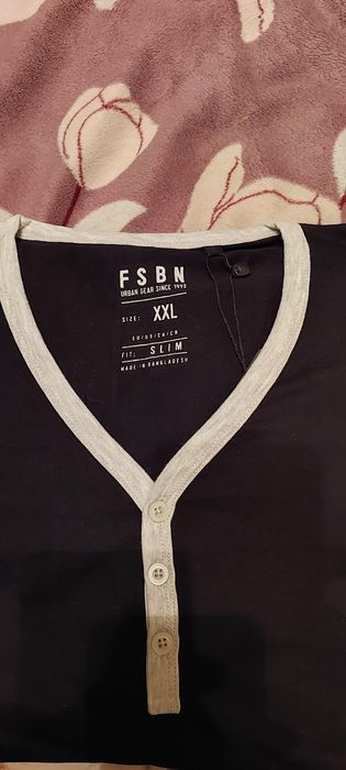 Продам футболки муж