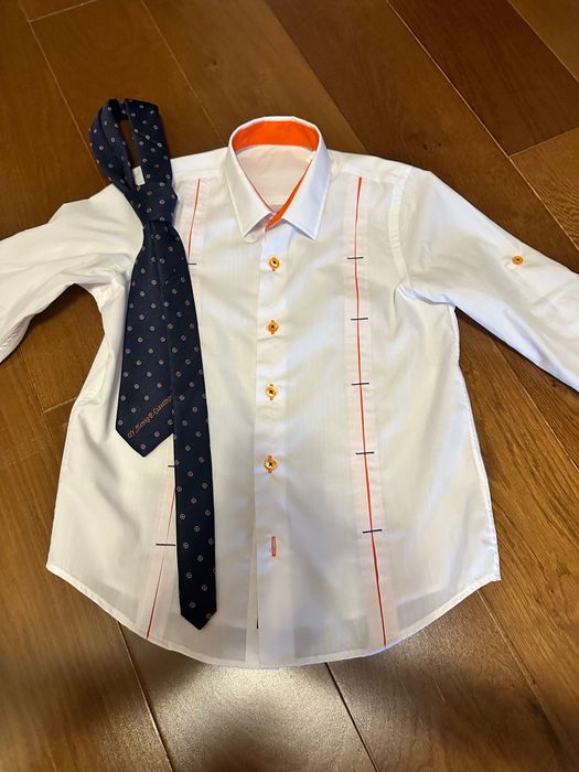 Училищна униформа