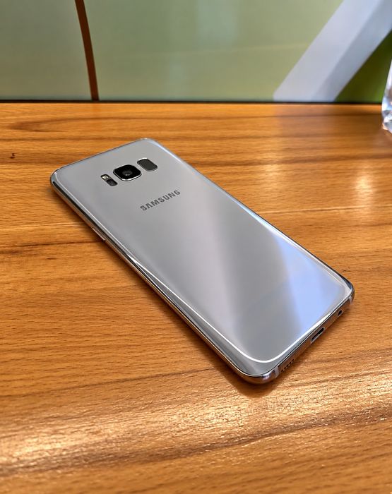 Продам Samsung S8