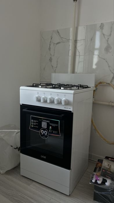 Газовая плита новая