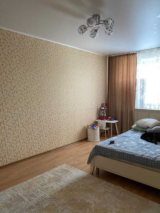 Продажа 3-комнатной квартиры в 7 мкрн