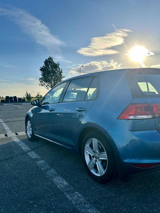 VW Golf 7 2.0 TDI (150 CP) – 2013 – Echipare Highline – Proprietar