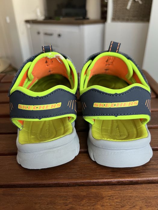 Skechers sandale