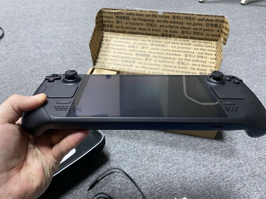 Продам Steam Deck Oled в идеальном состоянии