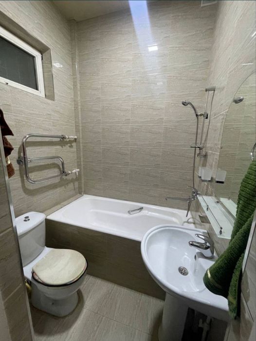 Гостиница Россия Магазин Океан сдаётся офис 4х ком. Отдельно здание!