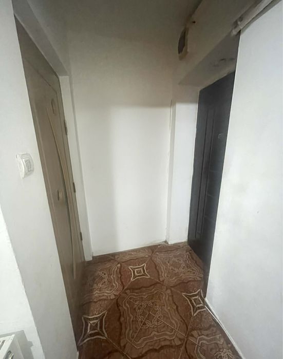 Vand apartament 3 camere