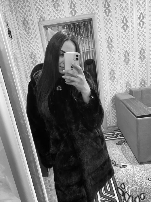 Продам ноковую шубу