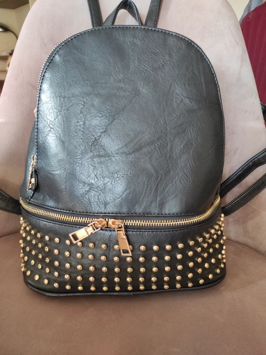 Кожена раница, 19 лв