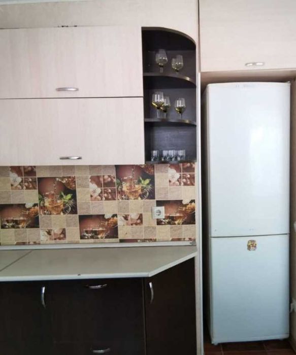 Дава се под наем Тристаен апартамент в Пловдив, Каменица 2 - 85 кв.м за 300.9 € - Снимка #1