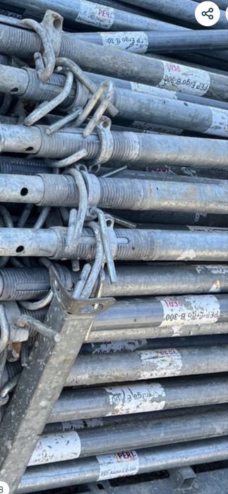 Popi metalici zincati ,2,5 m. 3 m  3,5 m. 5 m. Intr o stare impecabila