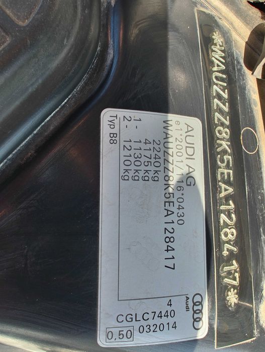 AUDI A4 B8.5 Facelift Quattro Allroad 2.0 TDI S-LINE Alcantara