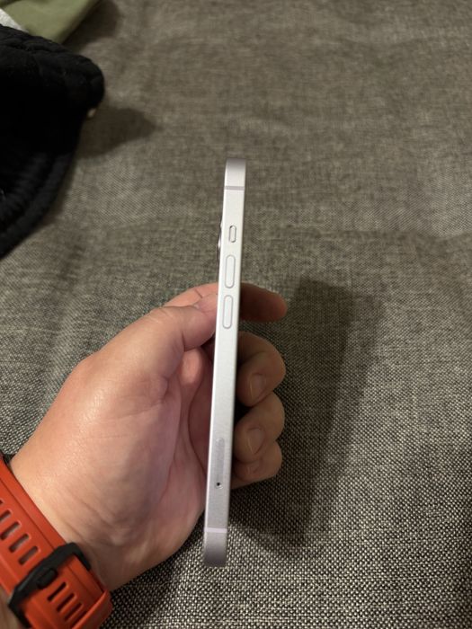 Apple Iphone 14 АКБ 78%