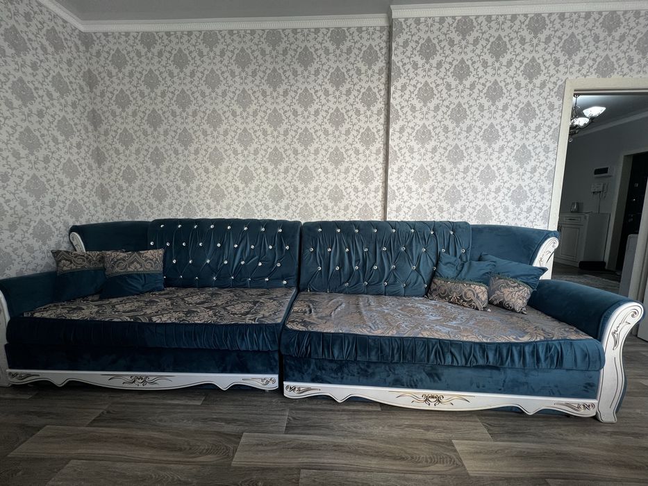 Диван в хорошем состоянии 3,80 м
