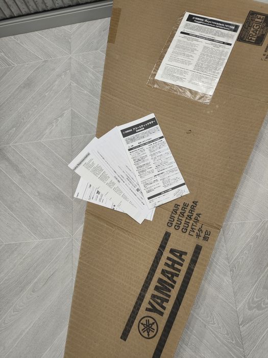 Акустическая гитара Yamaha FG800M