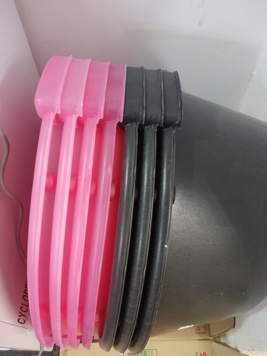 Большой пластиковый тазик