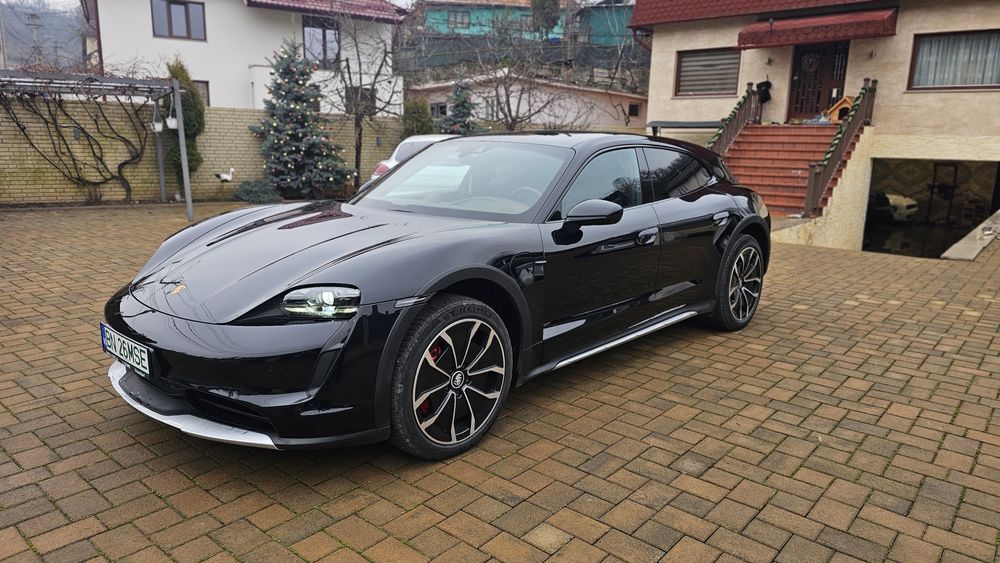 Porsche Taycan cross turismo 4S 4x4 Performance Bat Plus, TVA INCLUS