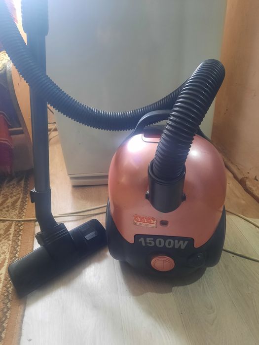 Пылесос 1500w LG