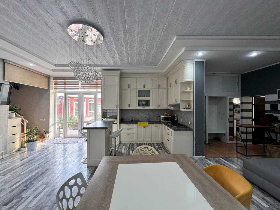 CДАЕТСЯ В АРЕНДУ 2 ДОМА в Яккасарайском районе!