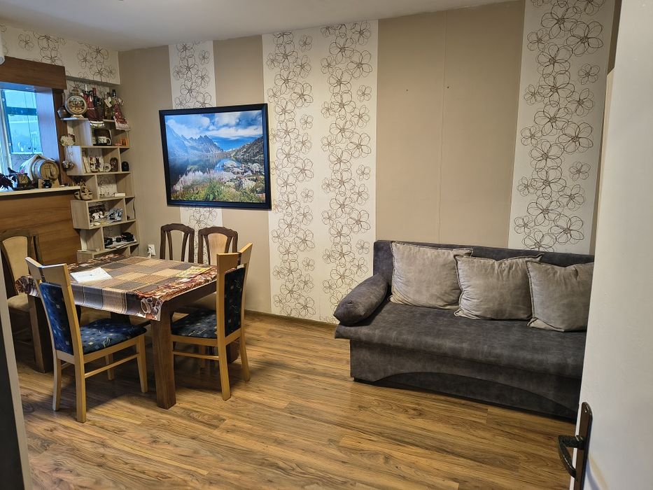 Дава се под наем Двустаен апартамент в Добрич, Балик - 67 кв.м за 229.5 € - Снимка #1