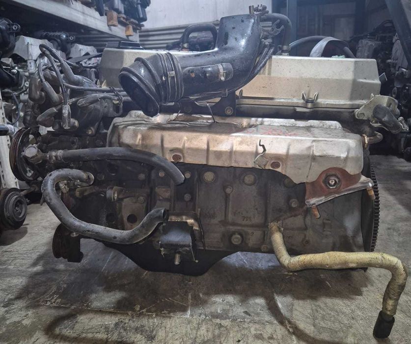 TitanAuto Nissan RB20 2.0л двигатель