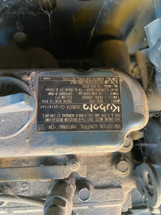 Motor kubota : Z 482 ,D702 ,D722,D902 ,D903,D1105, D 1505 .