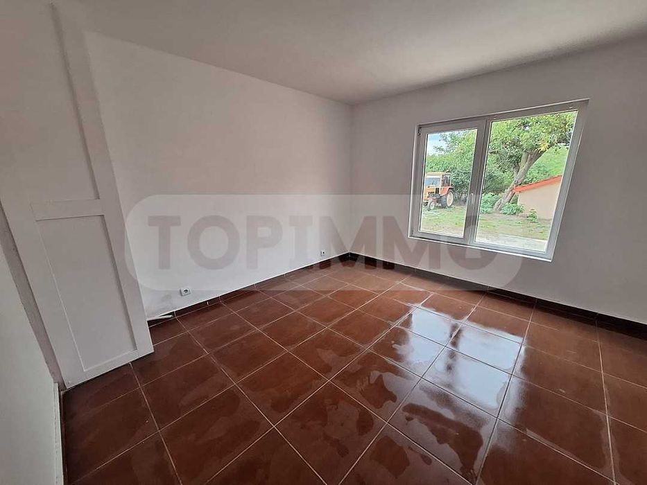 Продава се Къща в с. Чернооково, Област Добрич - 100 кв.м за 357 €/кв.м - Снимка #9