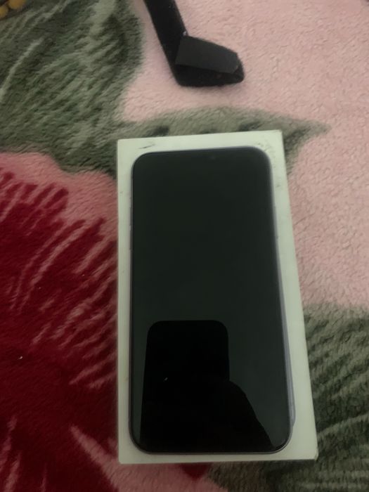 Айфон 11 64гб емк 98