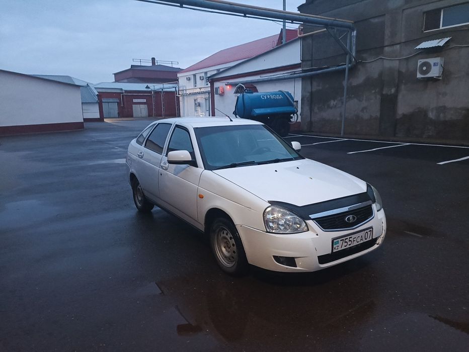 Продам Приору 2172 хэтчбек.