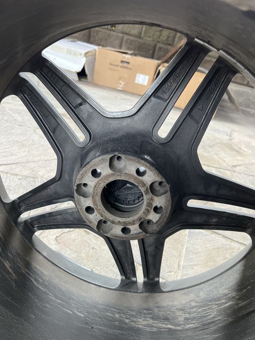 Диски 20р АМГ оригинальные