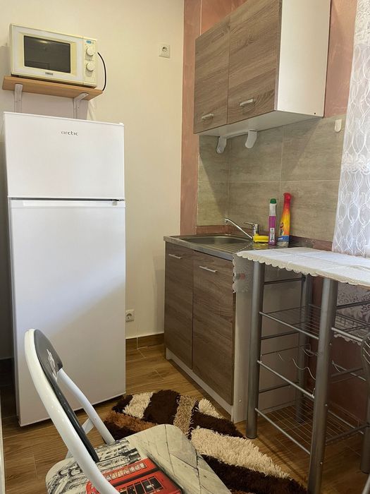 Garsonieră de închiriat