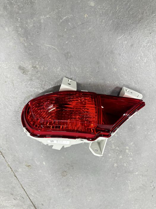 Фары передние Паджеро Спорт 2