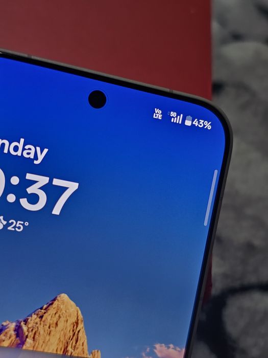 Vand OnePlus 15 cu incarcator 120W +husa SIGILAT si GARANTIE