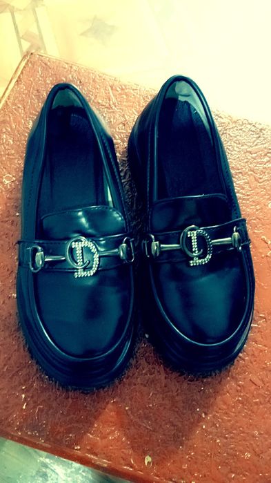 Туфли на девочку 29 размер