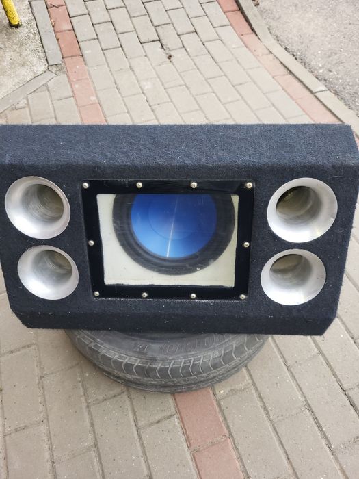 Subwoofer auto/bass Negresti • OLX.ro