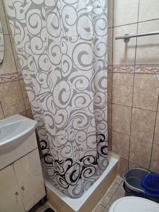 Proprietar închiriez garsoniera