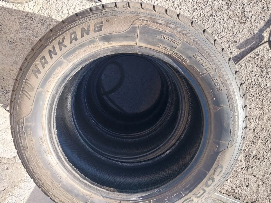 4 шины липучки 225 55 R16 Китай.