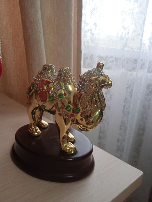 Статуэтка Верблюд