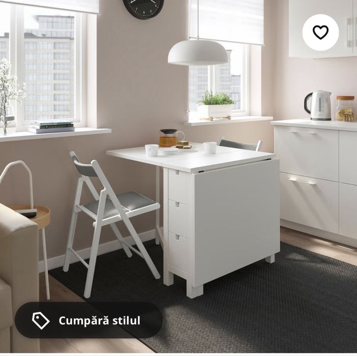 Vând masă extensibilă IKEA alba