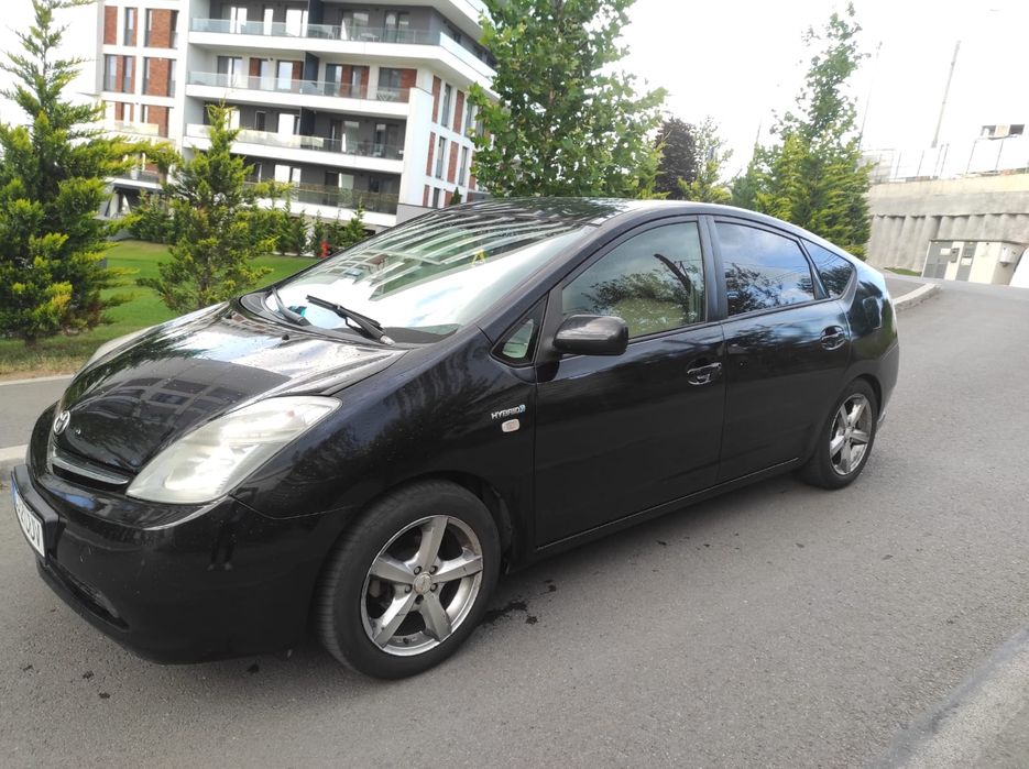 Vând Toyota prius hibrid automat 2008