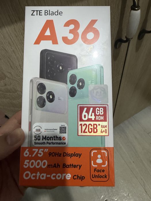 Абсолютно новый телефон в упаковке