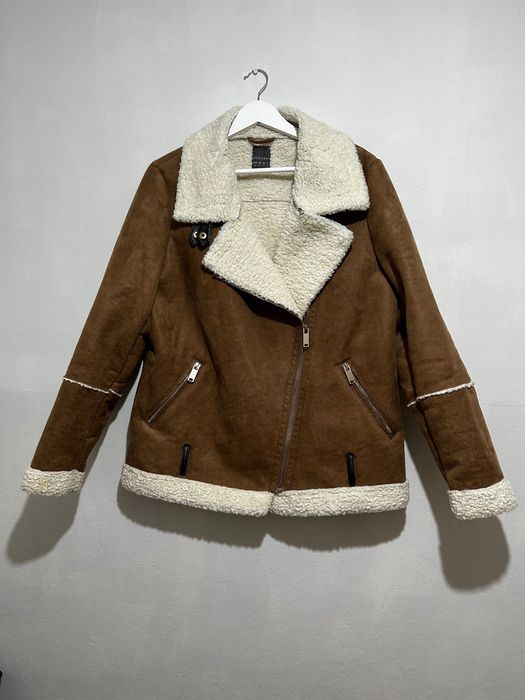 Дамско велурено яке с каракул